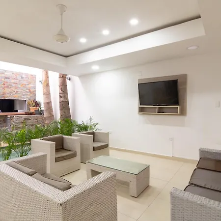 Guest house Tropical Moon Getsemani Cartagena