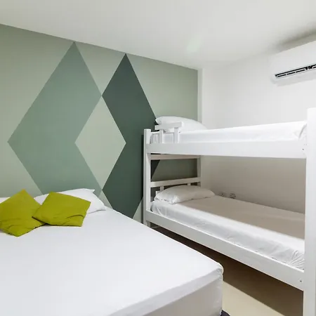 Guest house Tropical Moon Getsemani Cartagena