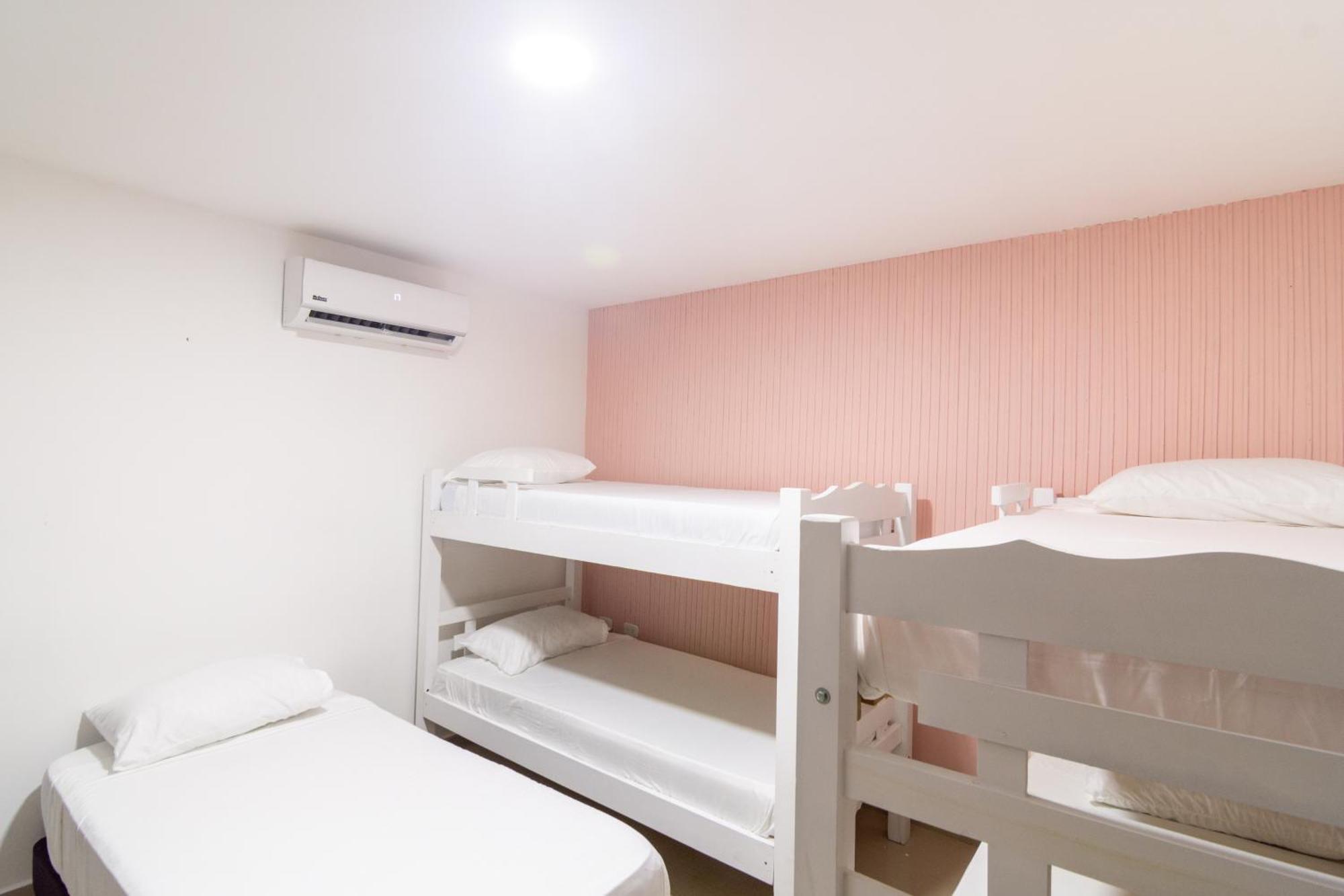 Guest house Tropical Moon Getsemani Cartagena