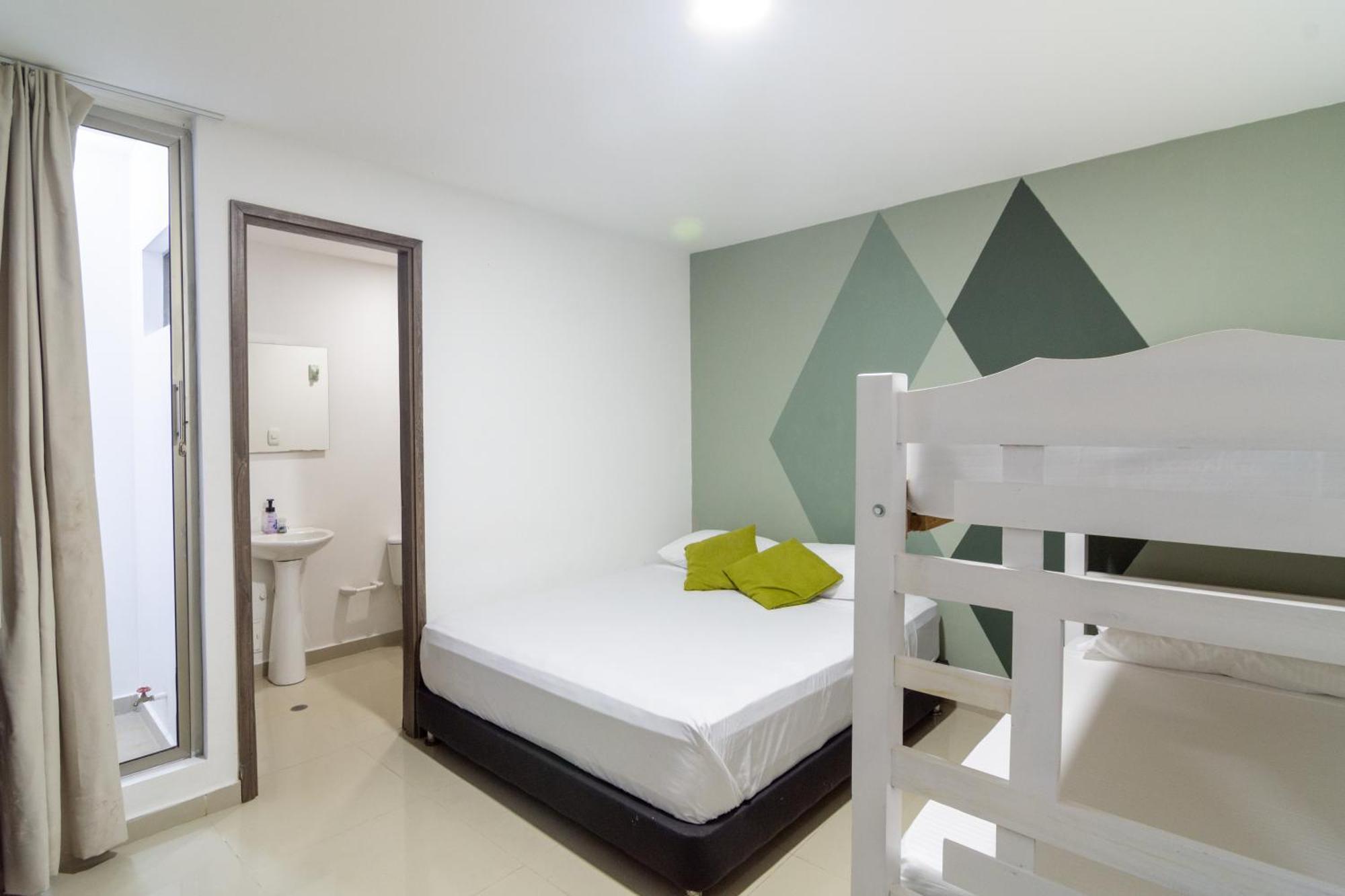 Tropical Moon Getsemani Guest house Cartagena